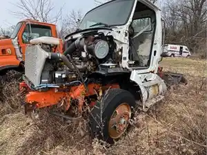 Salvage 2000 Sterling L8500 - 3657