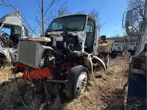Salvage 2000 Sterling L8500 - 3658