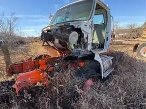 Salvage 2000 Sterling L8513 - 3820