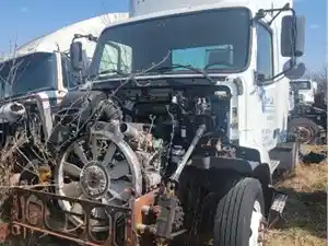 Salvage 2000 Volvo Other - U-L4-10 v
