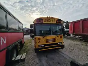 Salvage 2001 Blue Bird All American/All Canadian - 5216