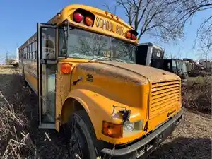 Salvage 2001 International 3800 - 4743