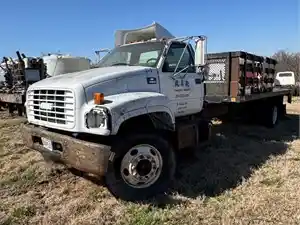 Salvage 2002 Chevrolet C7500 - 5112