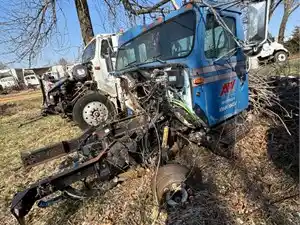 Salvage 2002 International 4700 - 3460