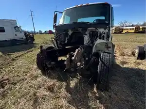 Salvage 2003 International 4300 - 4804