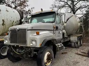 Salvage 2004 International 5500I - 4844