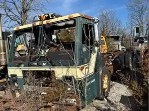 Salvage 2005 Mack LE613 - 3791