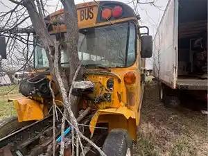 Salvage 2005 IC Corporation PB105 - 3297