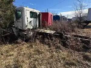 Salvage 2008 Freightliner Columbia 120 Glider - 4769