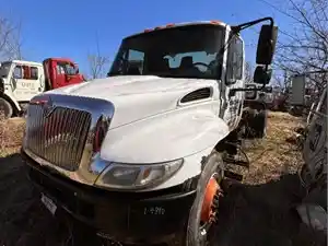Salvage 2006 International 4300 - 4890