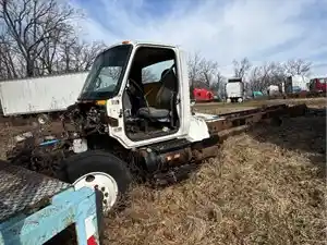 Salvage 2006 International 4300 - 4236