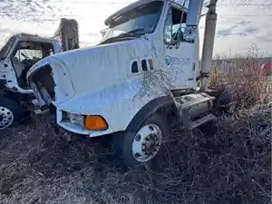 Salvage 2006 Sterling L9500 - 4926