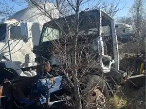 Salvage 2008 Freightliner Cascadia - U-L4-13 FL FL Daycab 18
