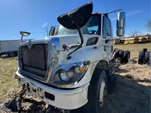 Salvage 2008 International 7400 - 4583