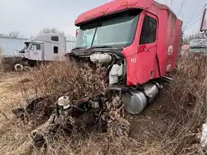 Salvage 2007 Freightliner Columbia 120 - 3796
