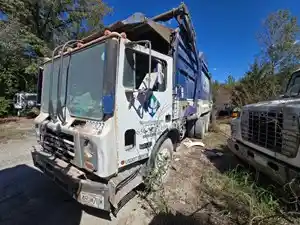 Salvage 2014 Mack MRU633 - 5219