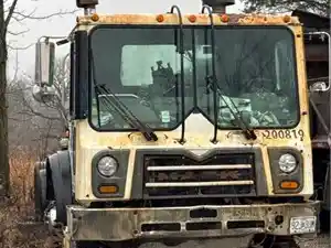 Salvage 2014 Mack MRU633 - 5012