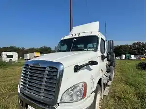 2016 Freightliner Cascadia 125 Truck for Parts (Stock #5209)) Part Image