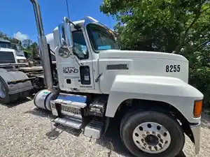 2018 Mack CHU613 Truck for Parts (Stock #5194)) Part Image