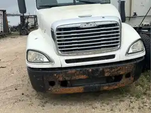 Salvage 2007 Freightliner Columbia 120 - FLC-6996