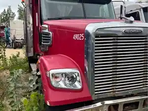 Salvage 2015 Freightliner 122SD - COR-3067