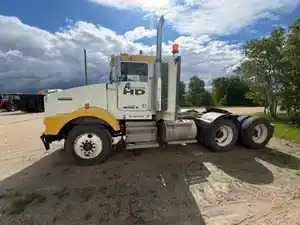 Salvage 2004 Kenworth T800 - KW04859