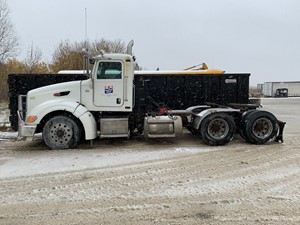 Salvage 2010 Peterbilt 386 - PET10506