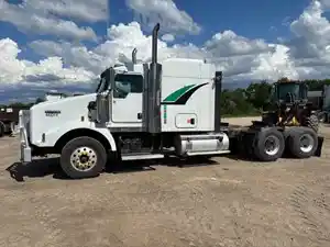 Salvage 2015 Kenworth T800 - KW15867
