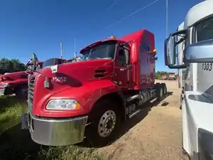 Salvage 2016 Mack CXU613 - MAC16865
