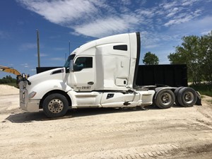 Salvage 2017 Kenworth T680 - KW17490