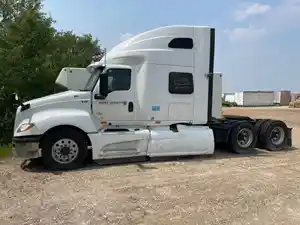 Salvage 2019 International LT625 - INT19808