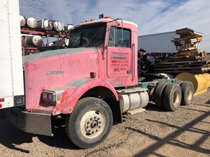 Salvage 1988 Kenworth T800 - TR183