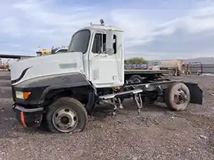 Salvage 2003 Mack CH612 - TR395