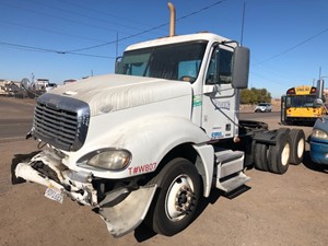 2009 Freightliner COLUMBIA 120 Truck for Parts (Stock #TR188)) Part Image