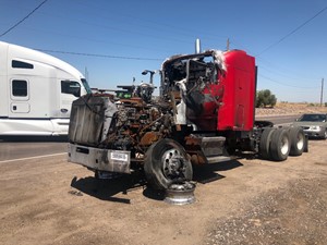 2009 Kenworth T800 Truck for Parts (Stock #TR143)) Part Image