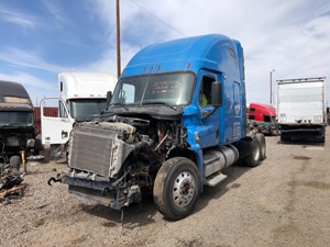 2011 Freightliner Cascadia 125 Truck for Parts (Stock #TR208)) Part Image