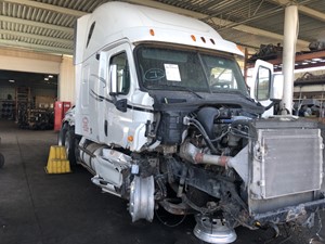 2013 Freightliner Cascadia 125 Truck for Parts (Stock #TR158)) Part Image