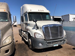 2013 Freightliner Cascadia 125 Truck for Parts (Stock #TR198)) Part Image