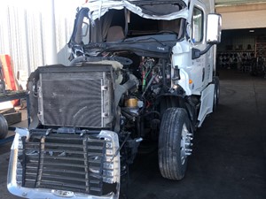 2014 Freightliner Cascadia 125 Truck for Parts (Stock #TR148)) Part Image