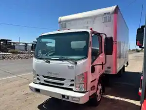 Salvage 2017 Isuzu NRR - TR421