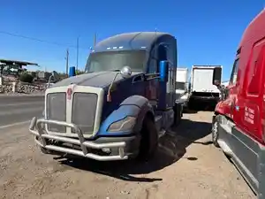 Salvage 2017 Kenworth T680 - TR403