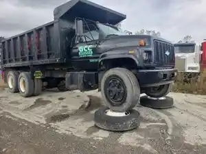 Salvage 1990 Chevrolet C70 Kodiak - 24-156