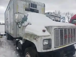 Salvage 1992 GMC C6000 Topkick - 25-010