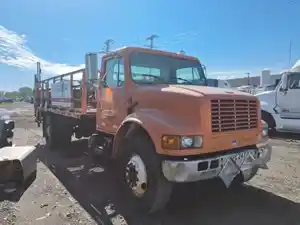 Salvage 1999 International 4700 - 26-36