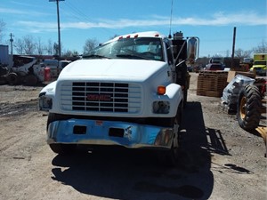Salvage 2000 GMC C7500 - 22-041