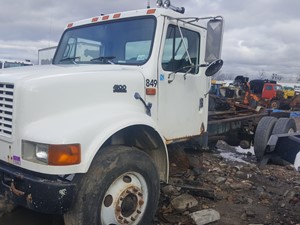 2000 International 4900 Truck for Parts (Stock #19-164)) Part Image