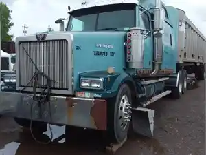 2000 Western Star 4900 Truck for Parts (Stock #23-068)) Part Image