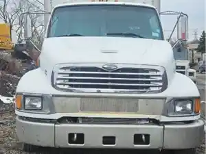Salvage 2001 Sterling M5500 Acterra - 26-016