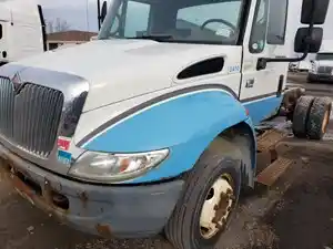 Salvage 2004 International 4300 - 24-167