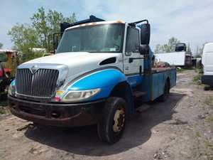 2004 International 4300 Truck for Parts (Stock #21-073)) Part Image